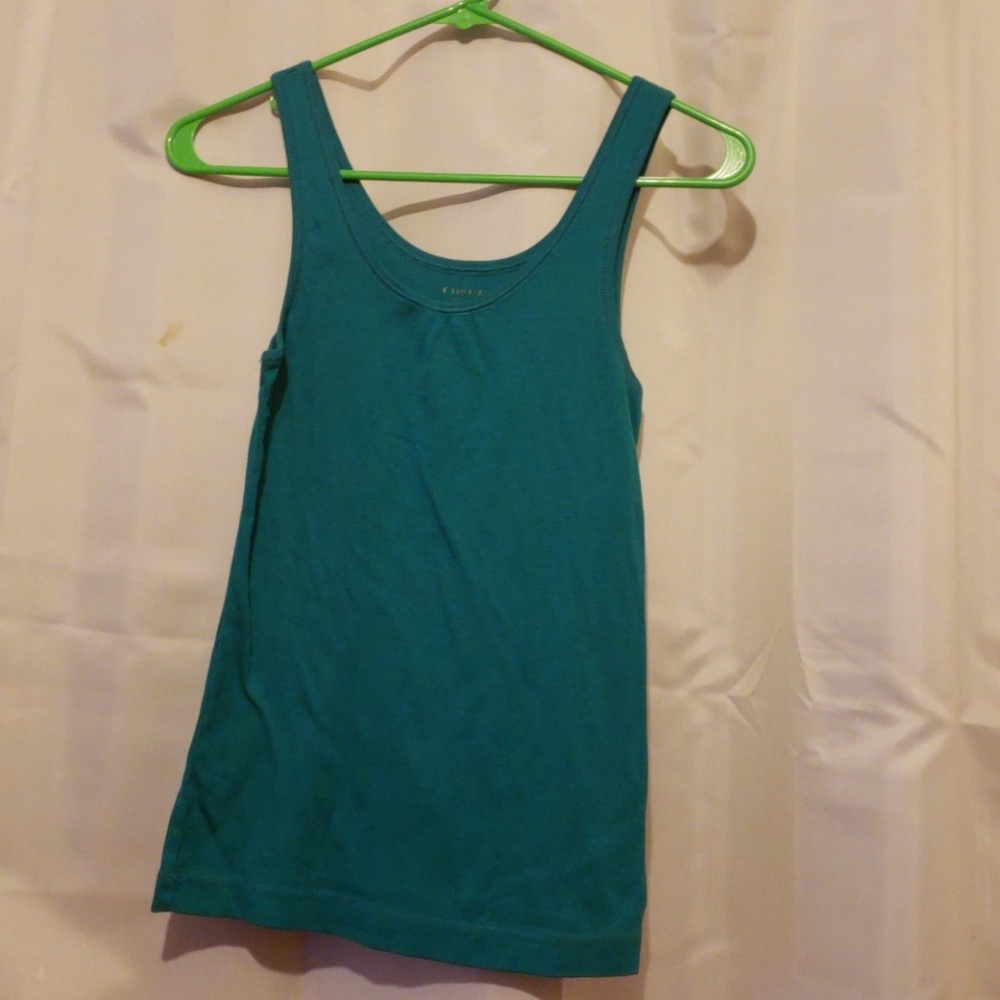 Teal Tank